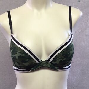 𝅺la Senza Padded Green Camo Bra